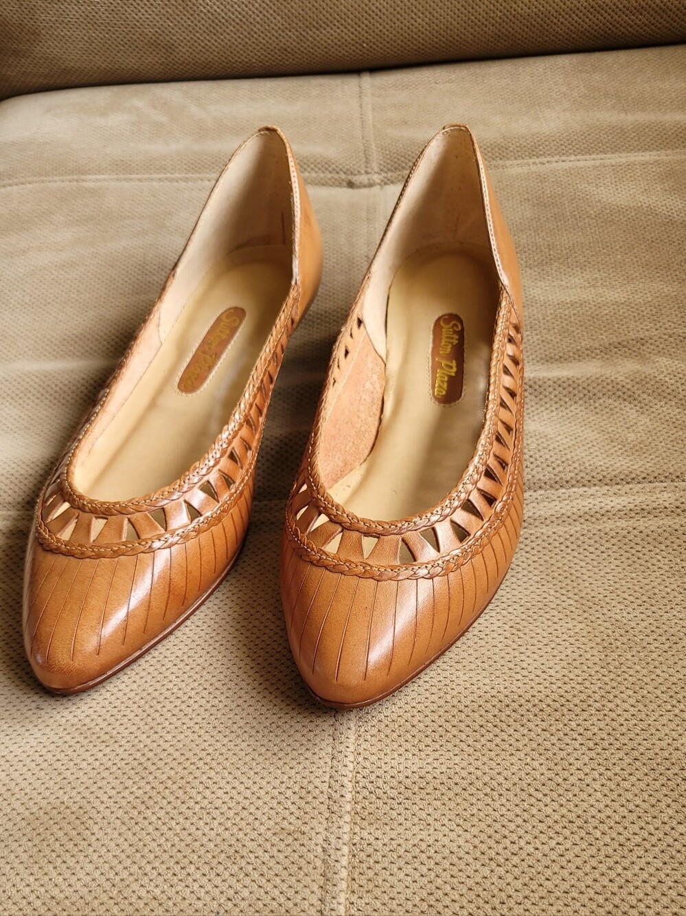 Hand-cut Leather And Leather Braided Flat Shoes In Brown Never Worn